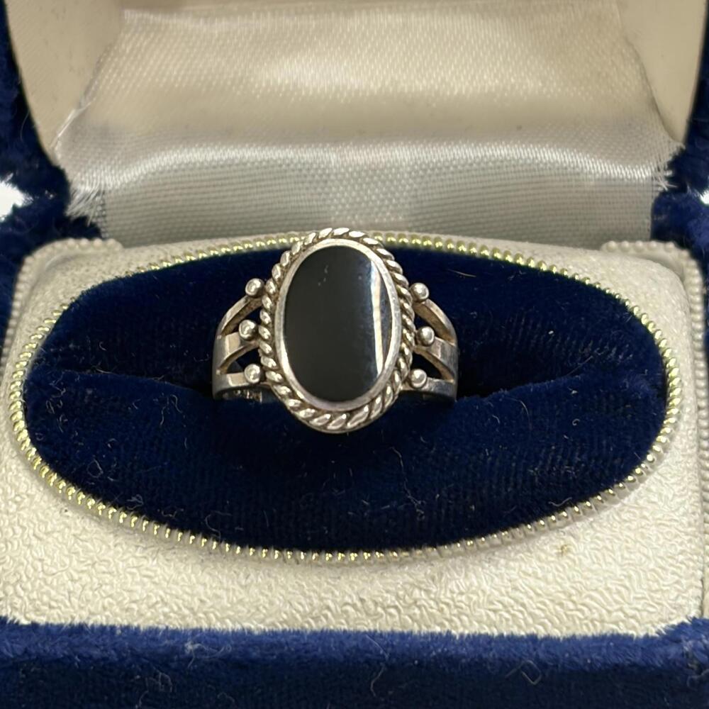 Onyx sterling ring sz 5.75 vintage 90s - Picture 2 of 4